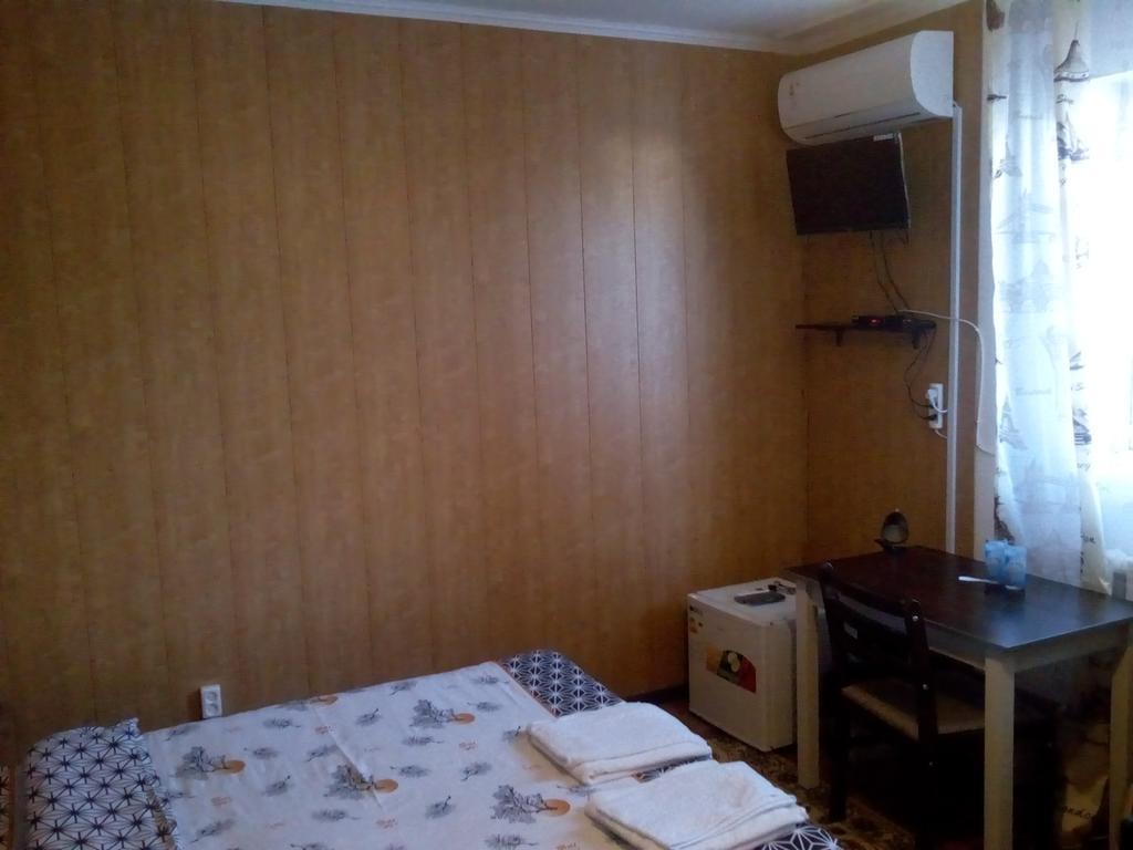Nursat Guest House Астана Экстерьер фото