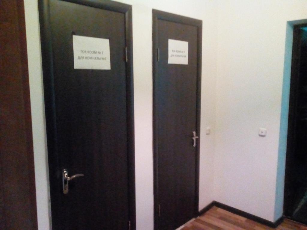 Nursat Guest House Астана Экстерьер фото