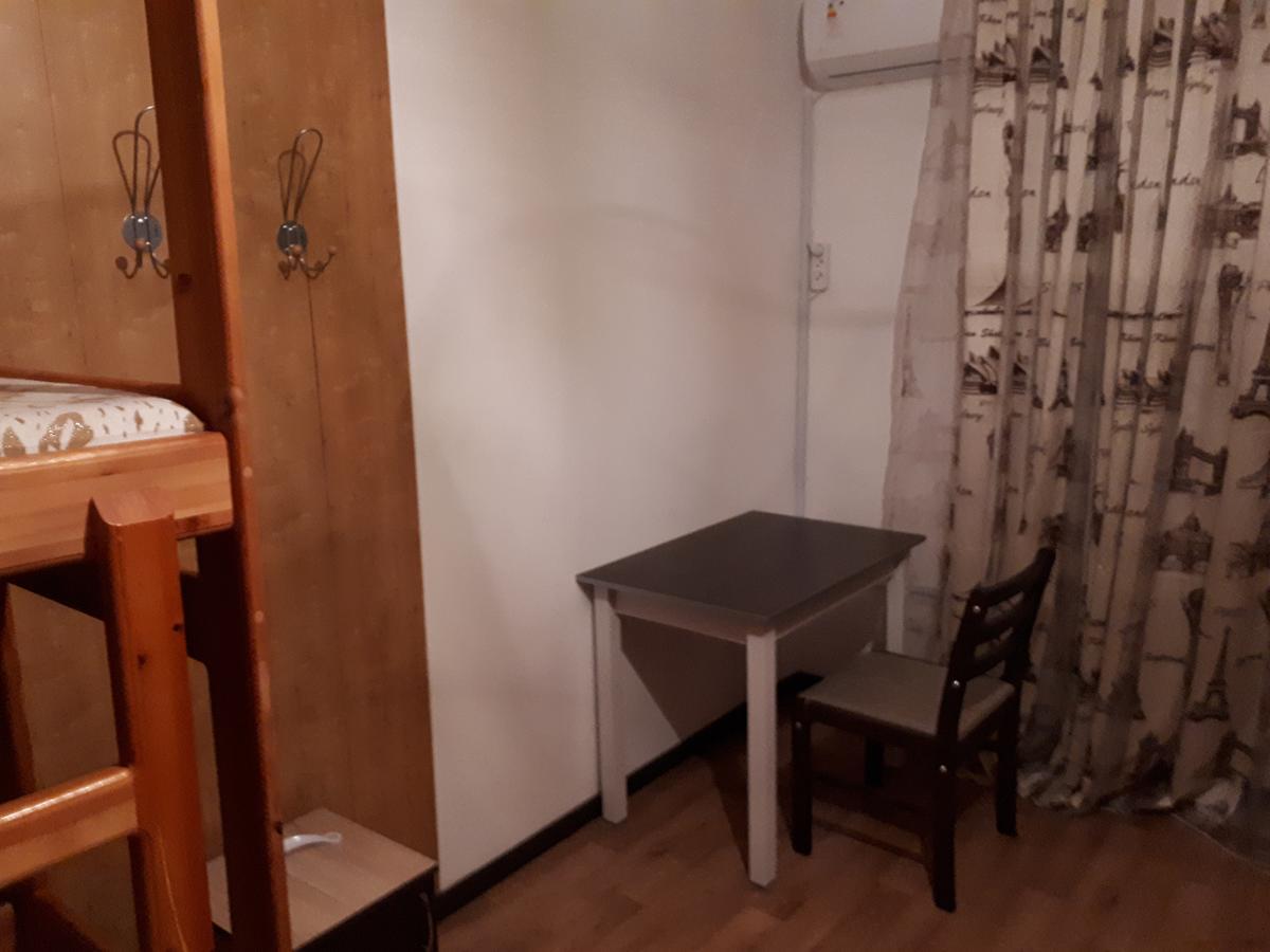 Nursat Guest House Астана Экстерьер фото